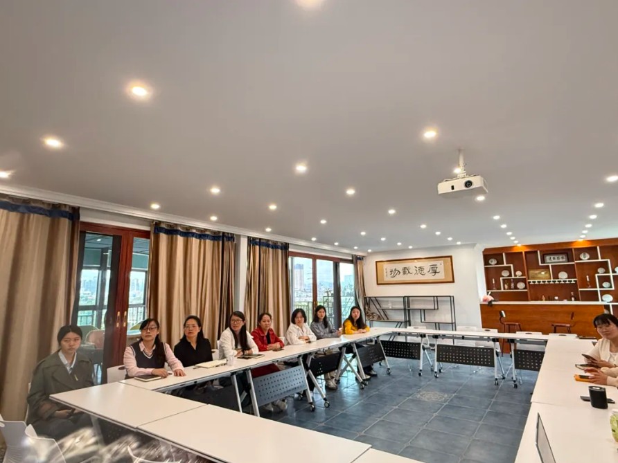 铭记历史，共创未来——海泰财务员工集体观看“纪念中国人民抗日战争暨世界反法西斯战争胜利80周年大会”