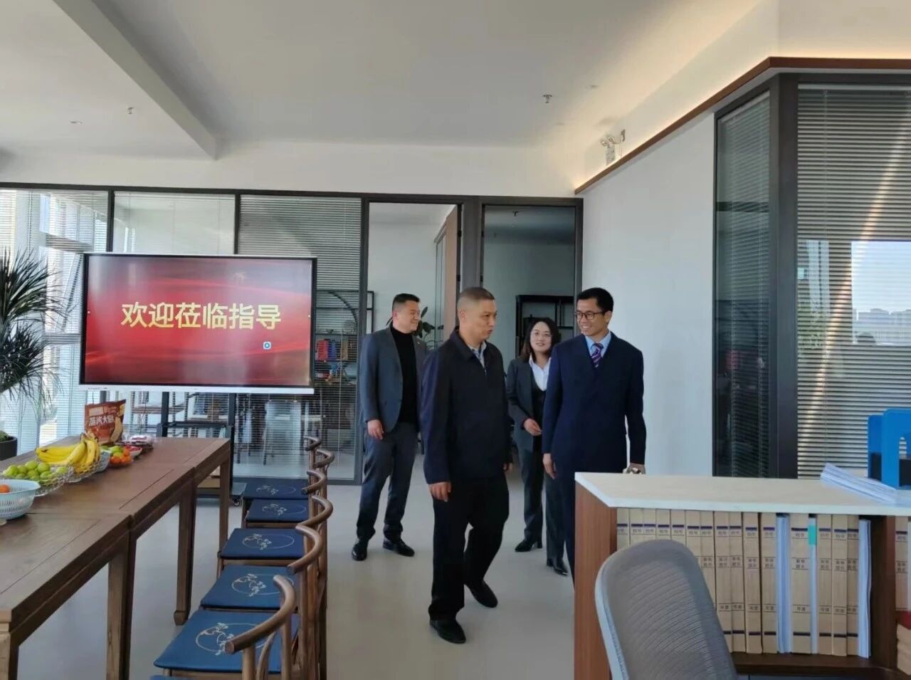 党建领航，法治同行 | 热烈欢迎昆明市官渡区律师行业党委书记杨志华莅临我所指导工作